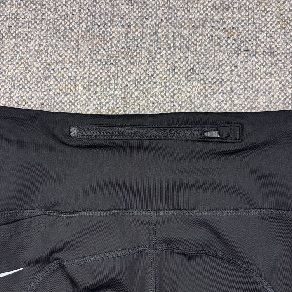 Nike Dri-FIT Fast Women's 7" Mid-Rise Running Shorts Black Reflective Zip Pocket - Picture 3 of 6